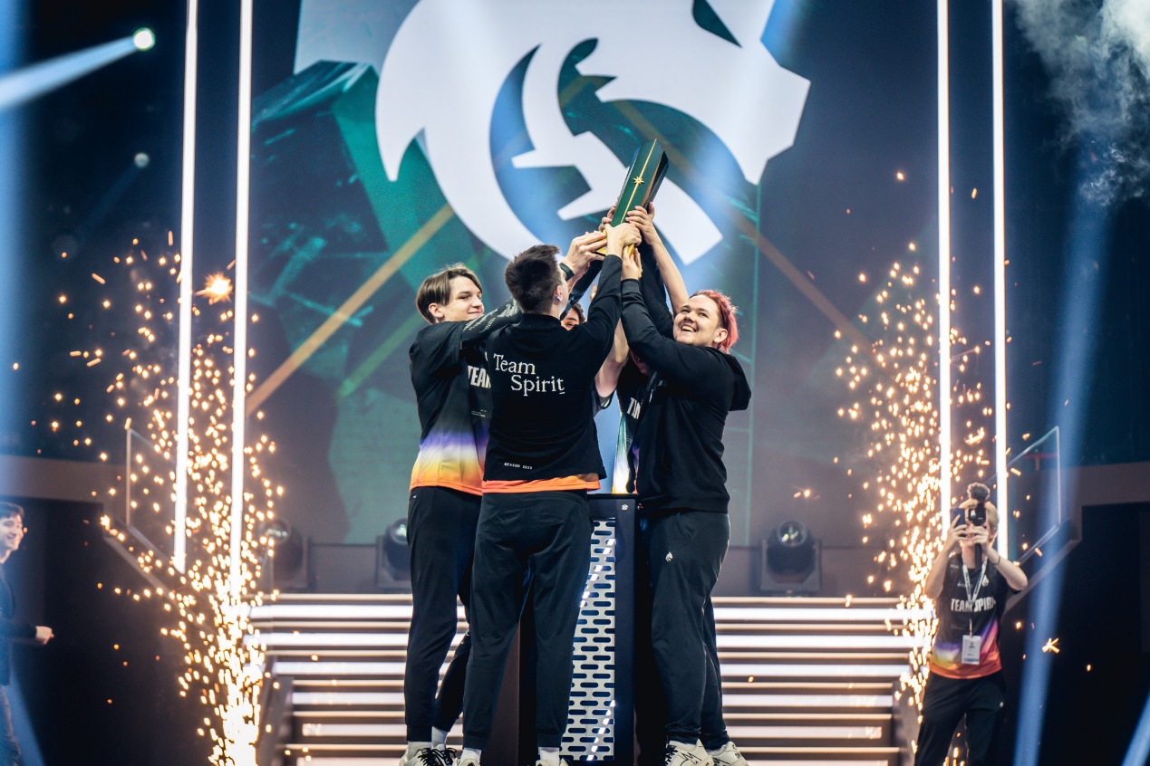 运动传奇Puppey征战TI15：DOTA2电竞国际邀请赛的十五年坚守